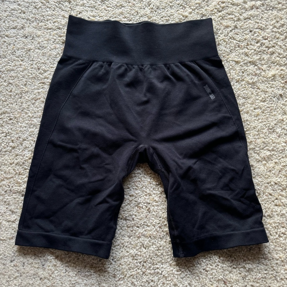Gymshark Seamless Shorts - Black